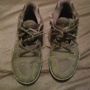 Boys Nike Kyrie shoes